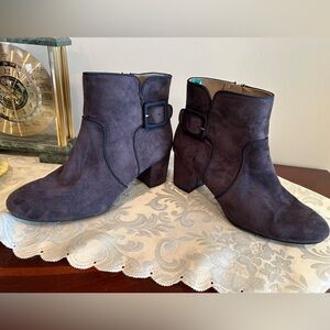 Gray faux suede ankle boots with blue piping and buckle detail. Size 8